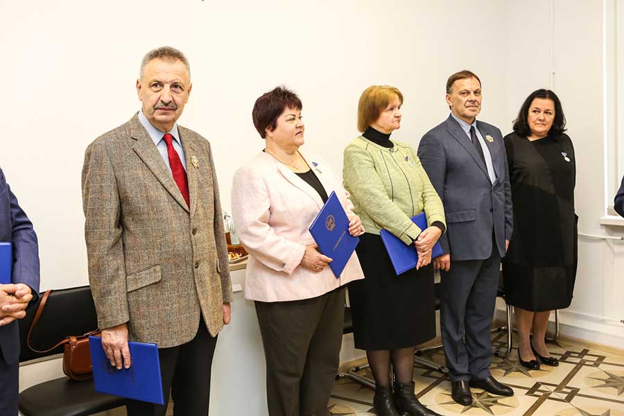 Staff members of St Petersburg University presented with awards by Mongolia